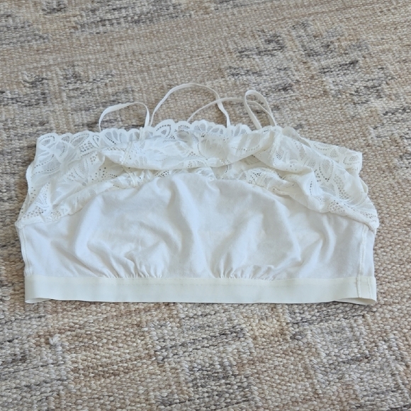 Aerie Cream Lace Bralette - Picture 2 of 4